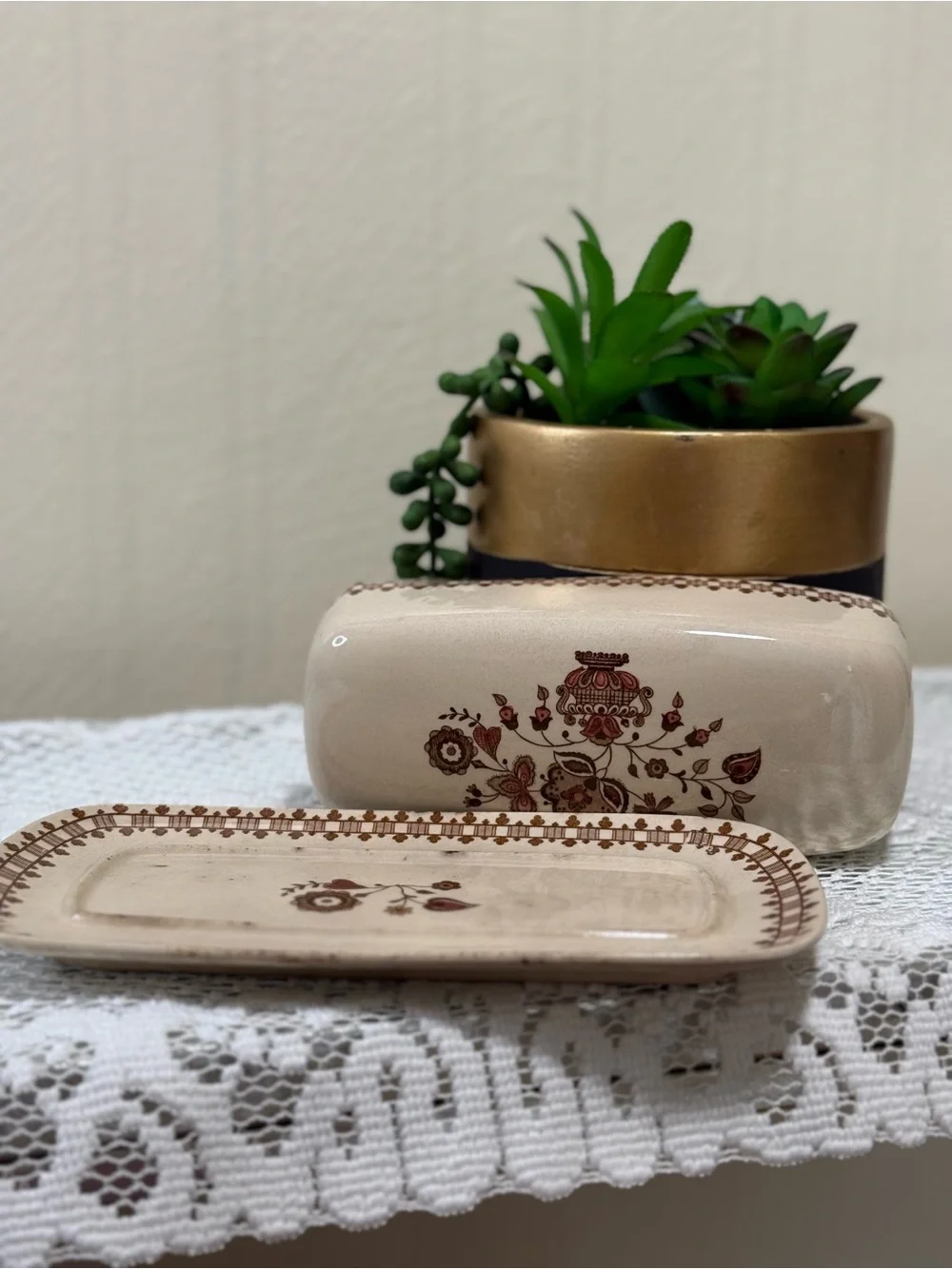 Jamestown Johnson Bros Old Granite Staffordshire Ironstone Butter Dish England